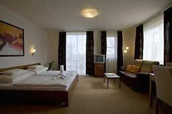 Appartement Lajta Park *
